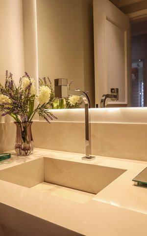 Apartamento para alugar com 193m², 4 quartos e 4 vagas Apartamento para alugar com 193m², 4 quartos e 4 vagasLavabo da Sala