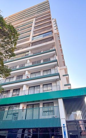 Apartamento à venda com 30m², 1 quarto e sem vaga Apartamento à venda com 30m², 1 quarto e sem vagaFachada