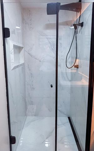 Apartamento à venda com 30m², 1 quarto e sem vaga Apartamento à venda com 30m², 1 quarto e sem vagaBanheiro da Suíte
