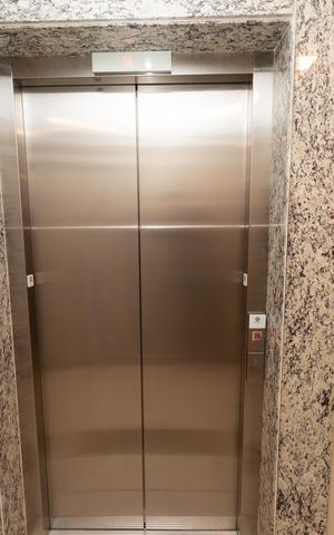 Apartamento para alugar com 27m², 1 quarto e sem vagaÁrea comum - Elevador
