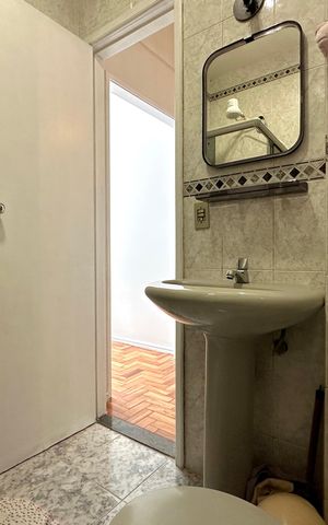 Studio para alugar com 35m², 1 quarto e sem vaga Studio para alugar com 35m², 1 quarto e sem vagaBanheiro