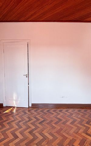 Casa à venda com 220m², 2 quartos e 1 vaga Casa à venda com 220m², 2 quartos e 1 vagaQuarto 2