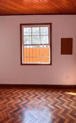 Casa à venda com 220m², 2 quartos e 1 vaga Casa à venda com 220m², 2 quartos e 1 vagaQuarto 1