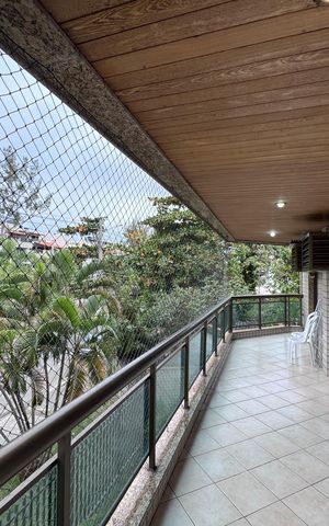 Apartamento à venda com 122m², 3 quartos e 2 vagas Apartamento à venda com 122m², 3 quartos e 2 vagasVaranda