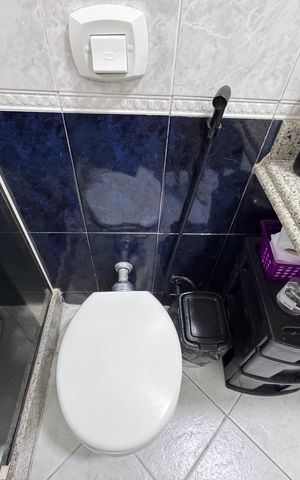 Apartamento à venda com 122m², 3 quartos e 2 vagas Apartamento à venda com 122m², 3 quartos e 2 vagasBanheiro da Suíte