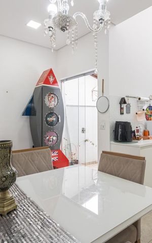 Casa à venda com 140m², 3 quartos e 2 vagasSala de Jantar