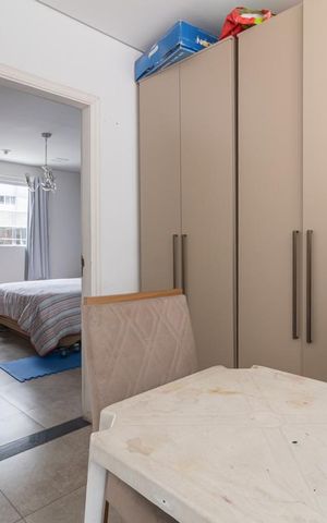 Casa à venda com 140m², 3 quartos e 2 vagasCorredor