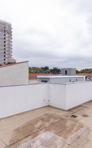Casa à venda com 140m², 3 quartos e 2 vagasÁrea comum