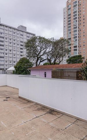 Casa à venda com 140m², 3 quartos e 2 vagasÁrea comum