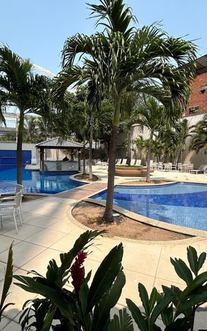 Apartamento à venda com 165m², 3 quartos e 2 vagasÁrea comum - Piscina