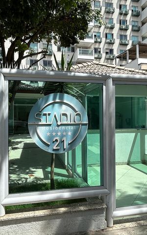 Apartamento à venda com 165m², 3 quartos e 2 vagasFachada