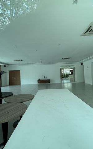 Apartamento à venda com 165m², 3 quartos e 2 vagasÁrea comum - Salão de festas