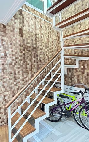 Apartamento à venda com 165m², 3 quartos e 2 vagasEscada