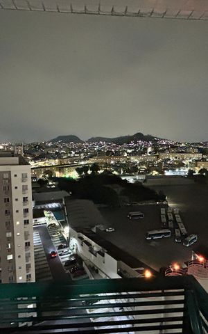 Apartamento à venda com 165m², 3 quartos e 2 vagasVista da Suíte 3