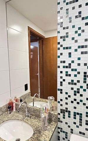Apartamento à venda com 165m², 3 quartos e 2 vagasBanheiro Social