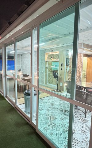 Apartamento à venda com 165m², 3 quartos e 2 vagasÁrea externa