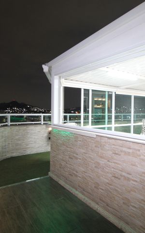 Apartamento à venda com 165m², 3 quartos e 2 vagasÁrea externa