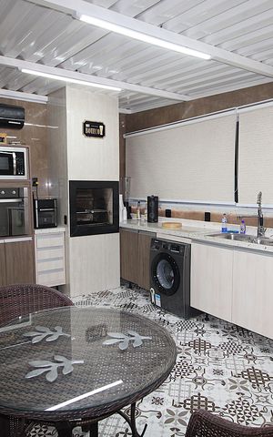 Apartamento à venda com 165m², 3 quartos e 2 vagasChurrasqueira