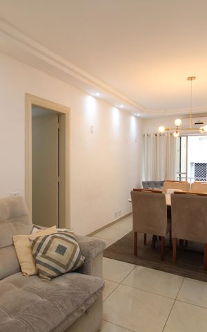 Apartamento à venda com 99m², 3 quartos e 1 vagaSala