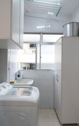 Apartamento à venda com 99m², 3 quartos e 1 vagaÁrea de Serviço