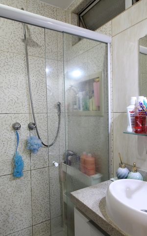Apartamento à venda com 99m², 3 quartos e 1 vagaQuarto 3 - Suíte Banheiro