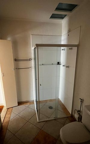 Casa à venda com 150m², 3 quartos e 1 vagaBanheiro da Suíte 2