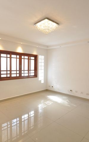 Casa de condomínio para alugar com 123m², 3 quartos e 2 vagasSala