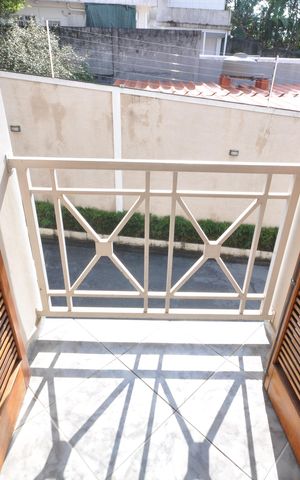 Casa de condomínio para alugar com 123m², 3 quartos e 2 vagasSacada da Suíte 1