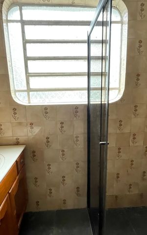 Casa para alugar com 406m², 4 quartos e 6 vagasBanheiro Social 2