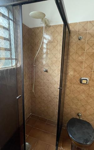 Casa para alugar com 406m², 4 quartos e 6 vagasBanheiro Social
