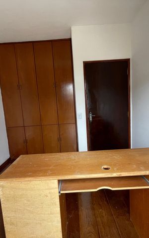 Casa para alugar com 406m², 4 quartos e 6 vagasQuarto 1