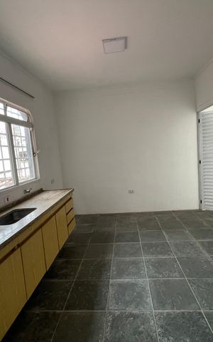 Casa para alugar com 406m², 4 quartos e 6 vagasCozinha
