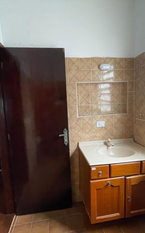 Casa para alugar com 406m², 4 quartos e 6 vagasBanheiro Social
