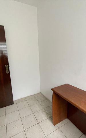 Casa para alugar com 406m², 4 quartos e 6 vagasQuarto de Serviço