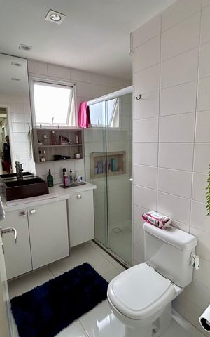 Apartamento à venda com 86m², 2 quartos e 2 vagas Apartamento à venda com 86m², 2 quartos e 2 vagasBanheiro da Suíte 1
