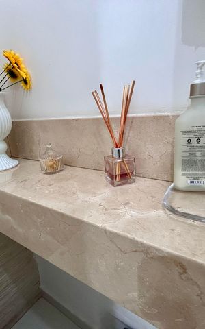 Apartamento à venda com 86m², 2 quartos e 2 vagas Apartamento à venda com 86m², 2 quartos e 2 vagasLavabo