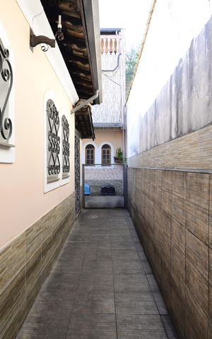 Casa à venda com 250m², 4 quartos e 2 vagasCorredor
