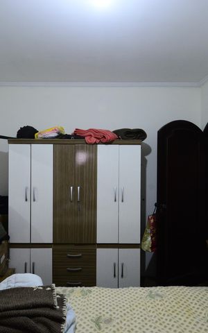 Casa à venda com 250m², 4 quartos e 2 vagasQuarto