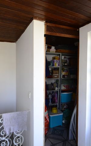Casa à venda com 250m², 4 quartos e 2 vagasCasa 2 - Área de Serviço