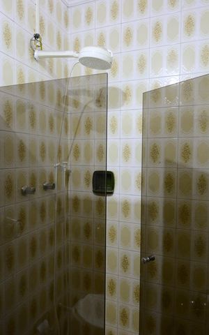 Casa à venda com 250m², 4 quartos e 2 vagasBanheiro da Suíte