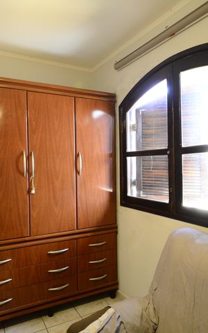 Casa à venda com 250m², 4 quartos e 2 vagasCasa 2 - Quarto 2