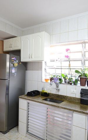 Casa à venda com 250m², 4 quartos e 2 vagasCasa 2 - Cozinha