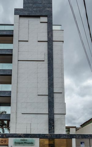 Apartamento à venda com 262m², 4 quartos e 4 vagasFachada do Prédio