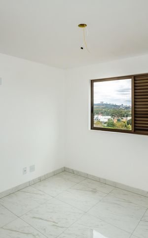 Apartamento à venda com 262m², 4 quartos e 4 vagasSuíte 3