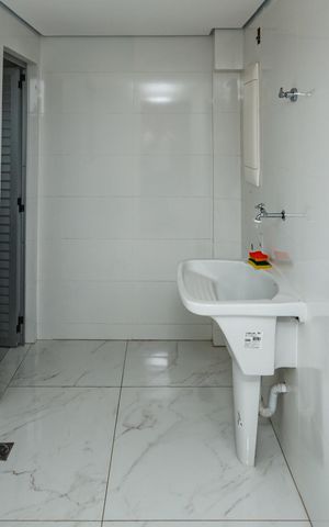 Apartamento à venda com 262m², 4 quartos e 4 vagasÁrea de Serviço