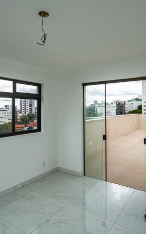 Apartamento à venda com 262m², 4 quartos e 4 vagasCobertura
