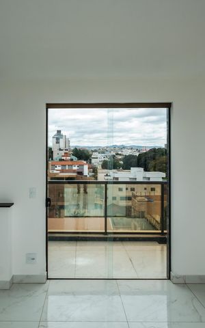 Apartamento à venda com 262m², 4 quartos e 4 vagasCobertura