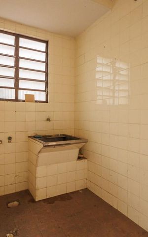 Casa para alugar com 350m², 4 quartos e 4 vagas Casa para alugar com 350m², 4 quartos e 4 vagasÁrea de Serviço