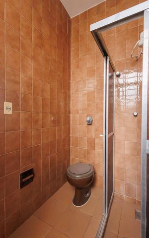Casa para alugar com 350m², 4 quartos e 4 vagas Casa para alugar com 350m², 4 quartos e 4 vagasBanheiro Suíte 1