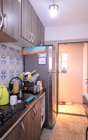 Apartamento à venda com 49m², 2 quartos e 1 vaga Apartamento à venda com 49m², 2 quartos e 1 vagaCozinha/Área de Serviço